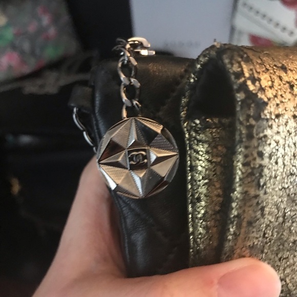 AUTHENTIC CHANEL Mineral Nights Clutch Gold Black Lambskin Wristlet Circa 2012 - Picture 13 of 15